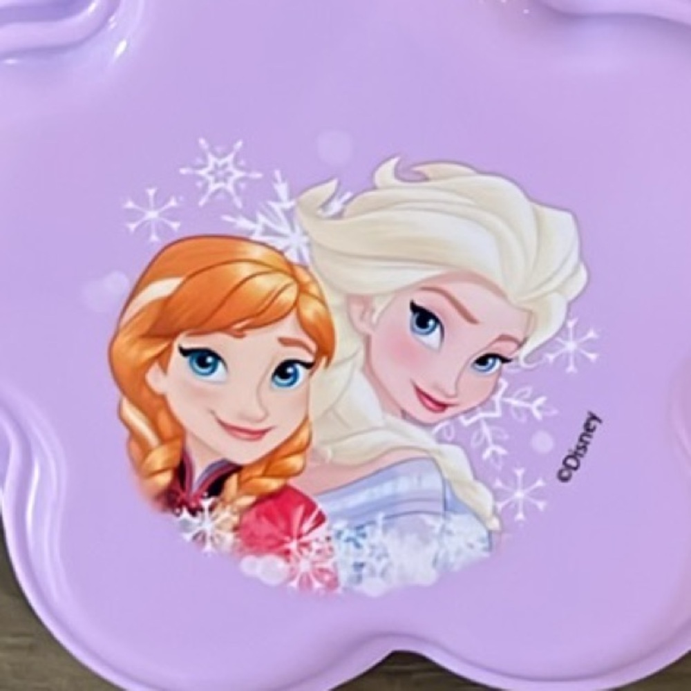 Disney’s Frozen Storage Containers - Picture 8 of 8